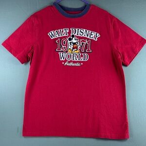 Disney Red Mickey 1971 World Graphic Tee - Kids